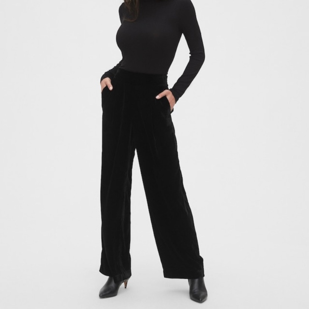 Velvet high-waisted GAP pants